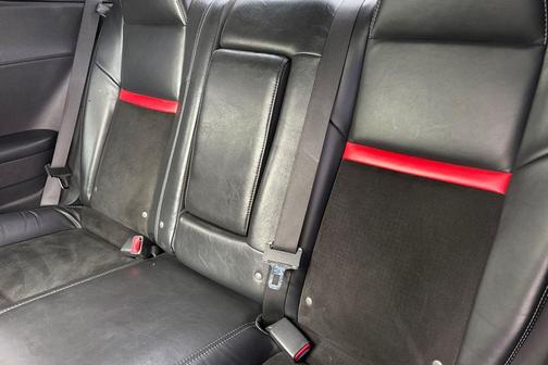 2010 Dodge Challenger SRT8