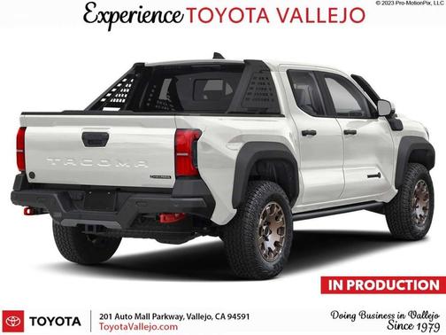 2026 Toyota Tacoma Tacoma Trailhunter