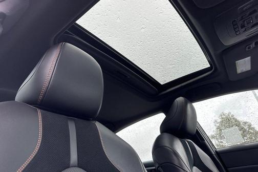 2022 Toyota Avalon Hybrid XSE