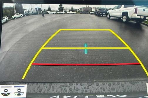 2022 Toyota Avalon Hybrid XSE