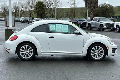 2017 Volkswagen Beetle 1.8T