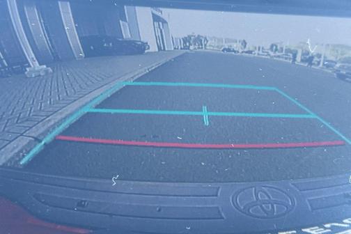 2022 Toyota Prius LE