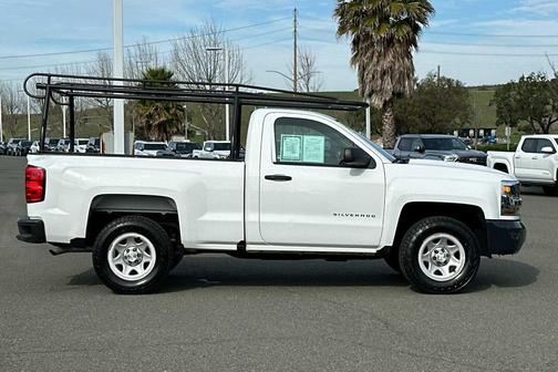 2018 Chevrolet Silverado 1500 WT