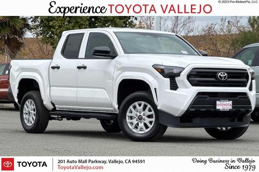 2025 Toyota Tacoma SR