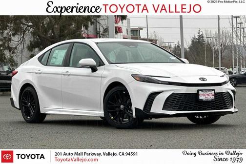 2026 Toyota Camry SE