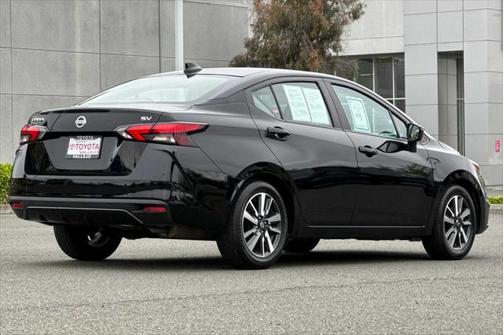 2021 Nissan Versa 1.6 SV