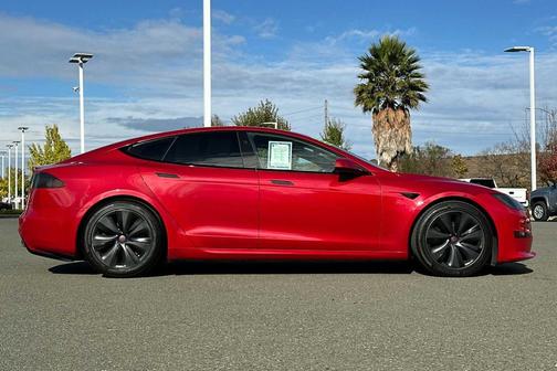 2022 Tesla Model S Base