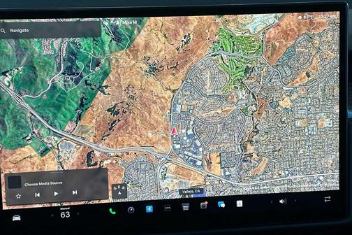 2022 Tesla Model S Base