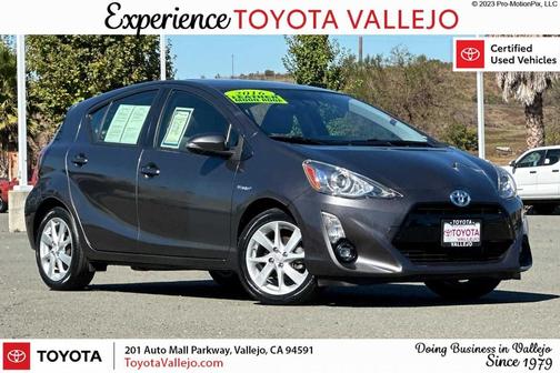 2016 Toyota Prius c Four