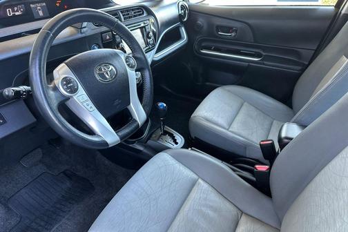 2016 Toyota Prius c Four