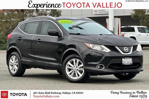 2018 Nissan Rogue Sport SV