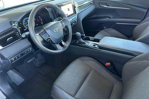 Celestial Silver Metallic 2025 Toyota Camry LE