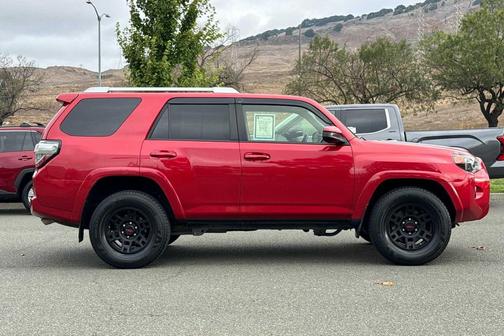 2018 Toyota 4Runner SR5