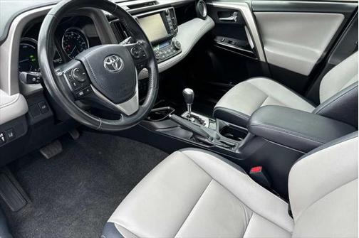 2018 Toyota RAV4 Hybrid Limited