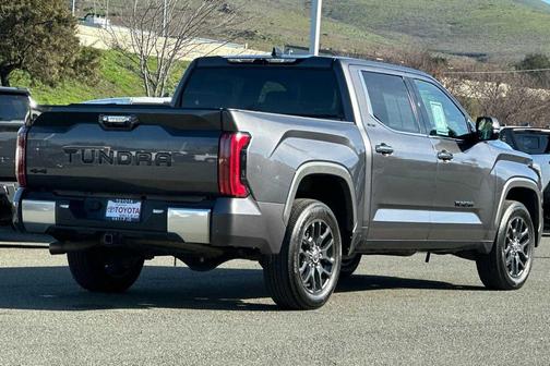 2022 Toyota Tundra Hybrid Limited