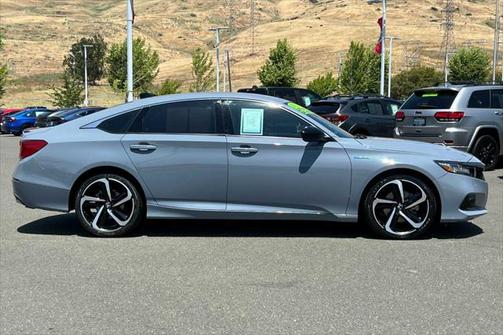2022 Honda Accord Hybrid Base