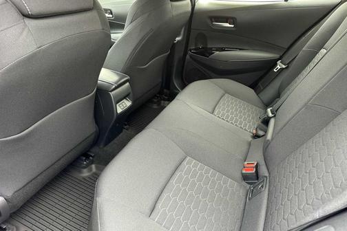 Blue Crush Metallic 2026 Toyota Corolla SE