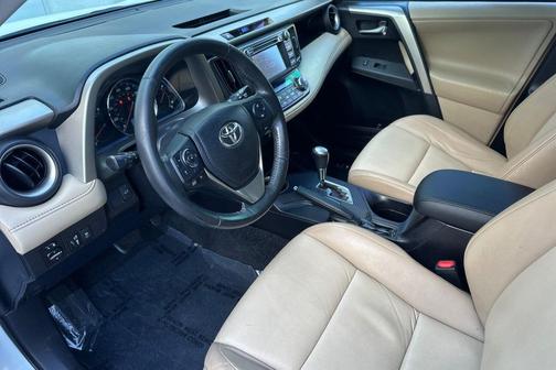 Blizzard Pearl 2013 Toyota RAV4 Limited