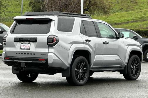 2026 Toyota 4Runner Hybrid Platinum