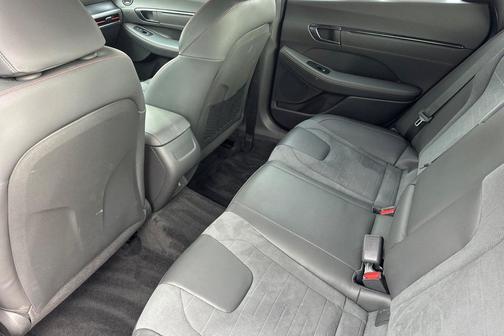 2024 Hyundai SONATA SE