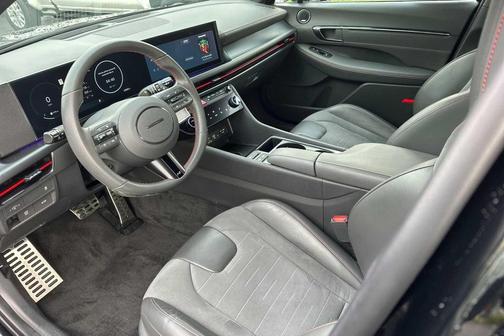 2024 Hyundai SONATA SE