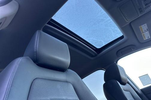 2022 Honda CR-V AWD Touring