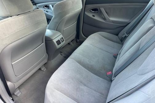 2011 Toyota Camry Hybrid SE