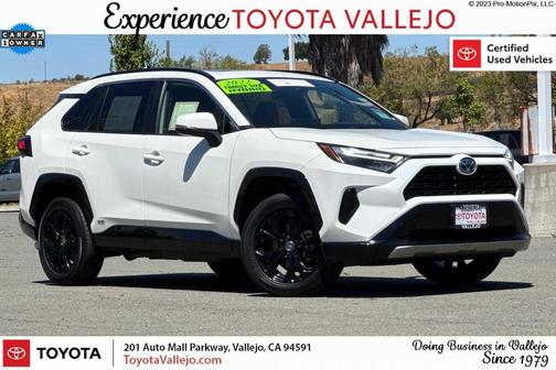 2022 Toyota RAV4 Hybrid SE