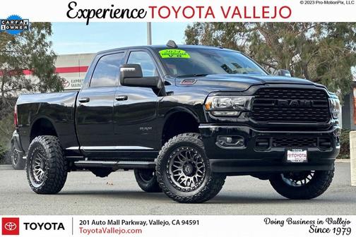 2024 RAM 2500 Big Horn Crew Cab 4x4 6'4' Box