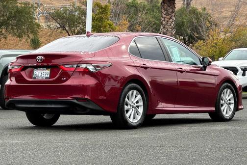 2021 Toyota Camry LE