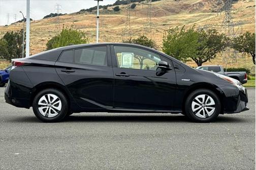 2018 Toyota Prius Two