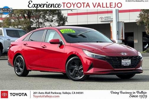 2023 Hyundai ELANTRA SEL