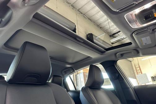 Wind Chill Pearl 2026 Toyota Prius L