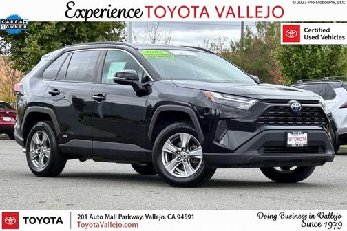 2022 Toyota RAV4 Hybrid XLE