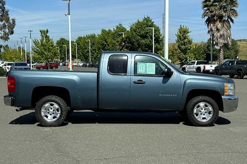 Blue Granite Metallic 2013 Chevrolet Silverado 1500 LT