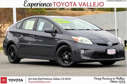 2014 Toyota Prius Three