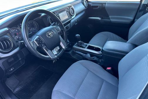 2016 Toyota Tacoma SR5
