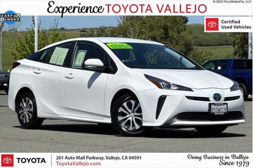 2020 Toyota Prius LE
