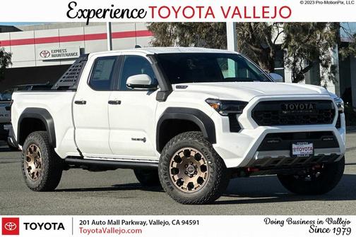 2026 Toyota Tacoma Hybrid Trailhunter