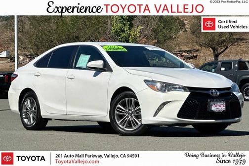 2016 Toyota Camry SE