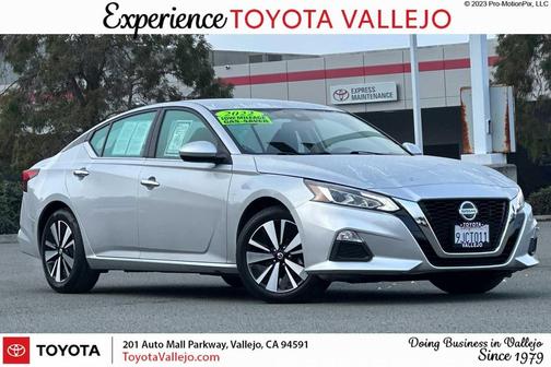 2022 Nissan Altima 2.5 SV