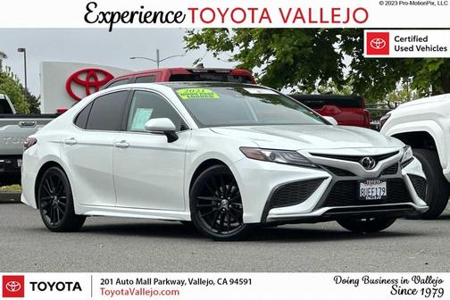 Wind Chill Pearl 2021 Toyota Camry XSE