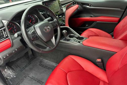 Wind Chill Pearl 2021 Toyota Camry XSE