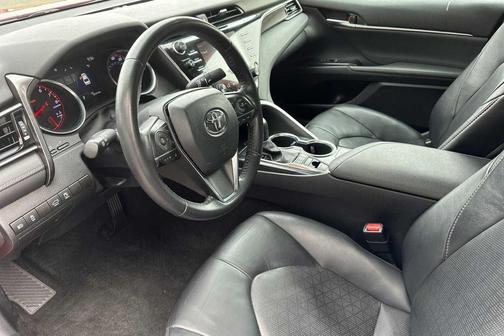 2020 Toyota Camry XSE