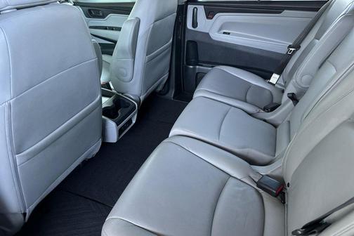 Obsidian Blue Pearl 2018 Honda Odyssey EX-L