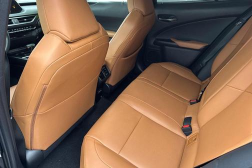 2022 Lexus UX 200 F Sport