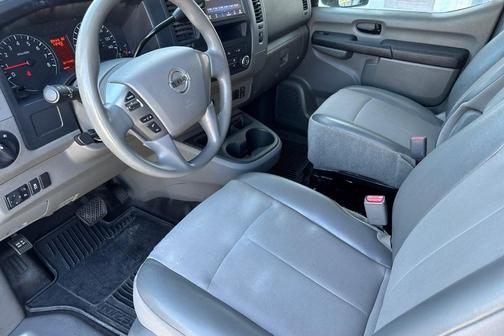 2021 Nissan NV Cargo NV2500 HD S V6
