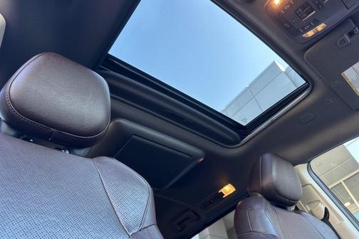 2021 Toyota Sienna Platinum 7 Passenger