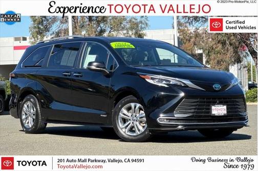 2021 Toyota Sienna Platinum 7 Passenger