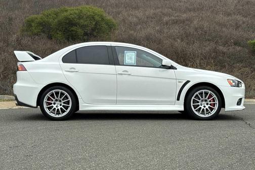 2013 Mitsubishi Lancer Evolution GSR